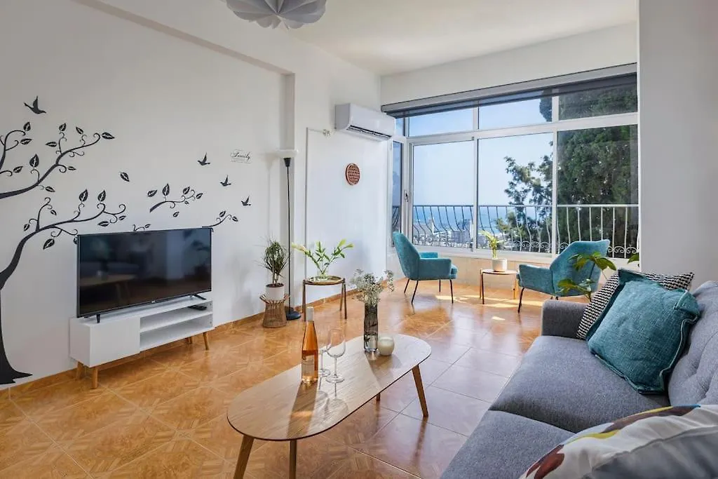 Baha'I Gardens Sea View Apartment Haifa